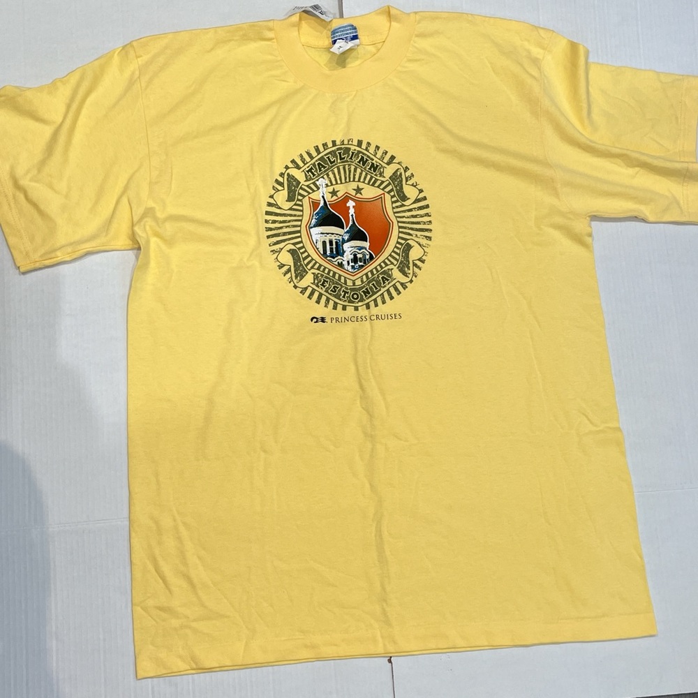 New Vintage Tallinn Estonia Princess Cruise Yellow Shirt Size XXL